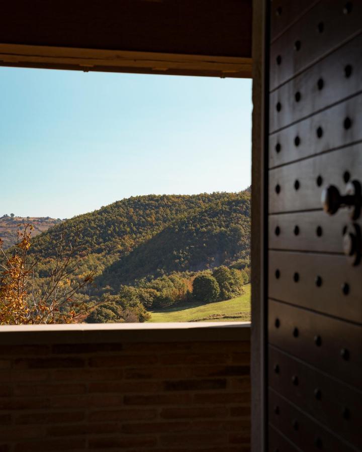 Tenuta Borgo Santa Cecilia Gubbio Bagian luar foto